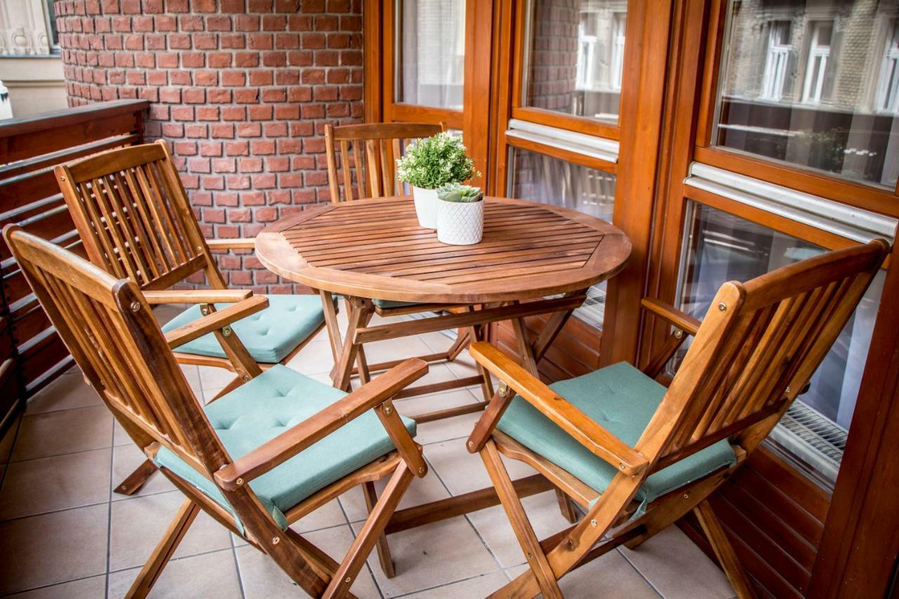 Don Quijote Apartment Βουδαπέστη Εξωτερικό φωτογραφία